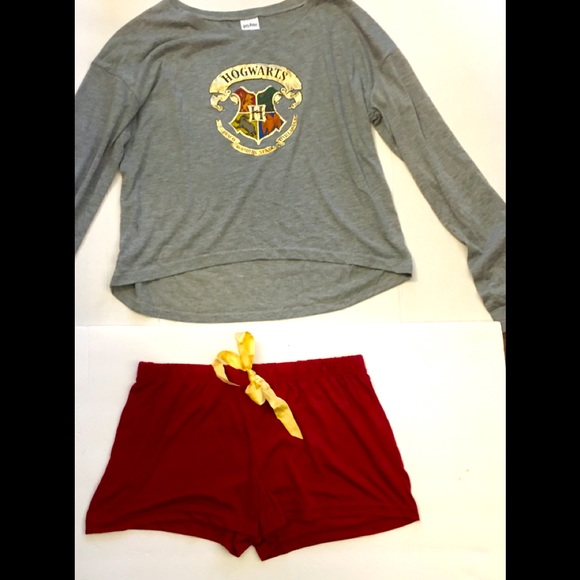 Harry Potter Women’s 2 Piece shorts Juniors Sleepwear S XL - Picture 1 of 3